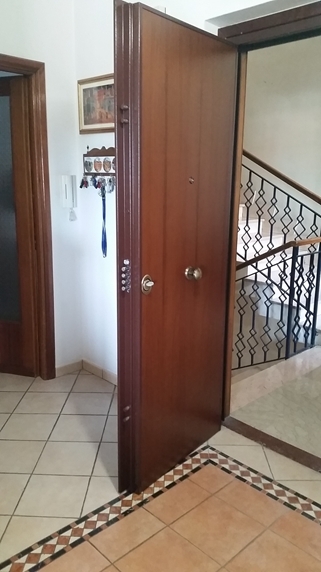 Clicca per l'immagine a dimensioni reali